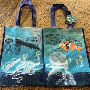 ♻️ 🛒 Eco Friendly Trader Joe's Reusable 100% Recycled Ocean Plastic.